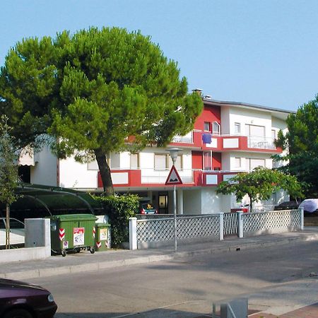 Appartamenti Massimo Bibione Exterior photo