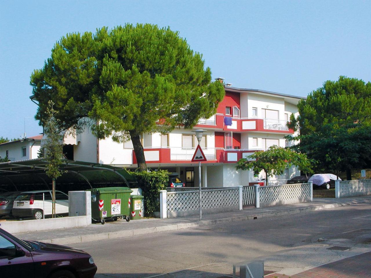 Appartamenti Massimo Bibione Exterior photo